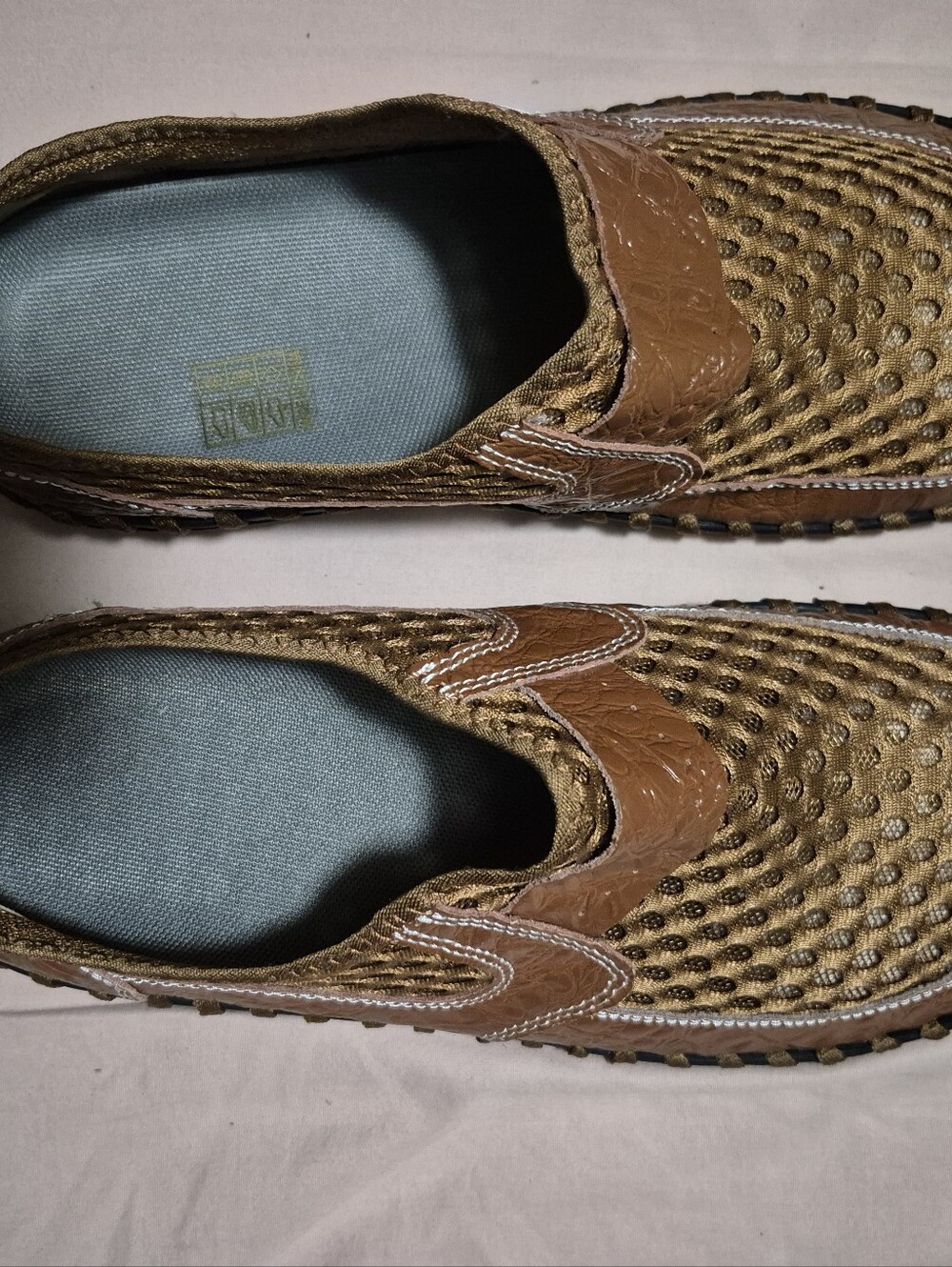 Men's Casual Slip-On Mesh Loafers in Brown